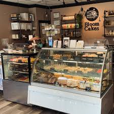 Bloom Cakes & Bakery
